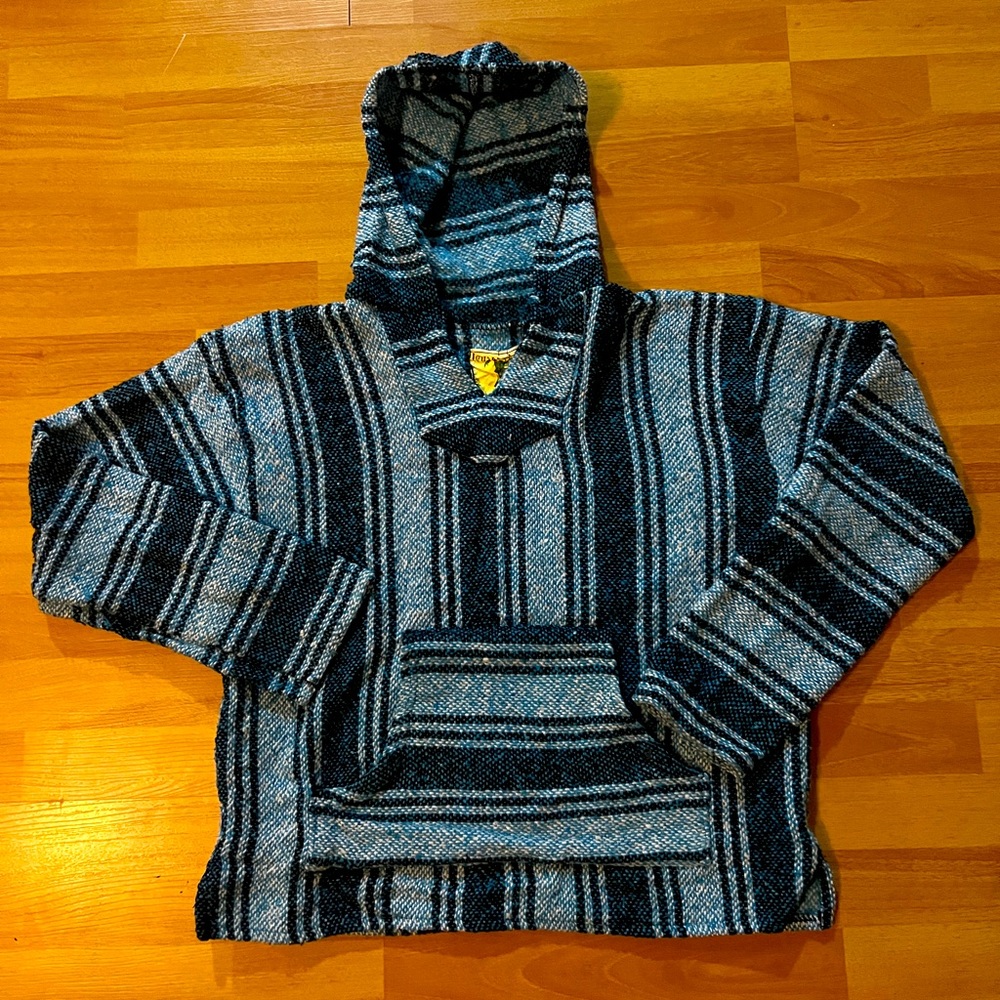 Iguana Jack Baja Hoodie Youth Large (fits women’s small)